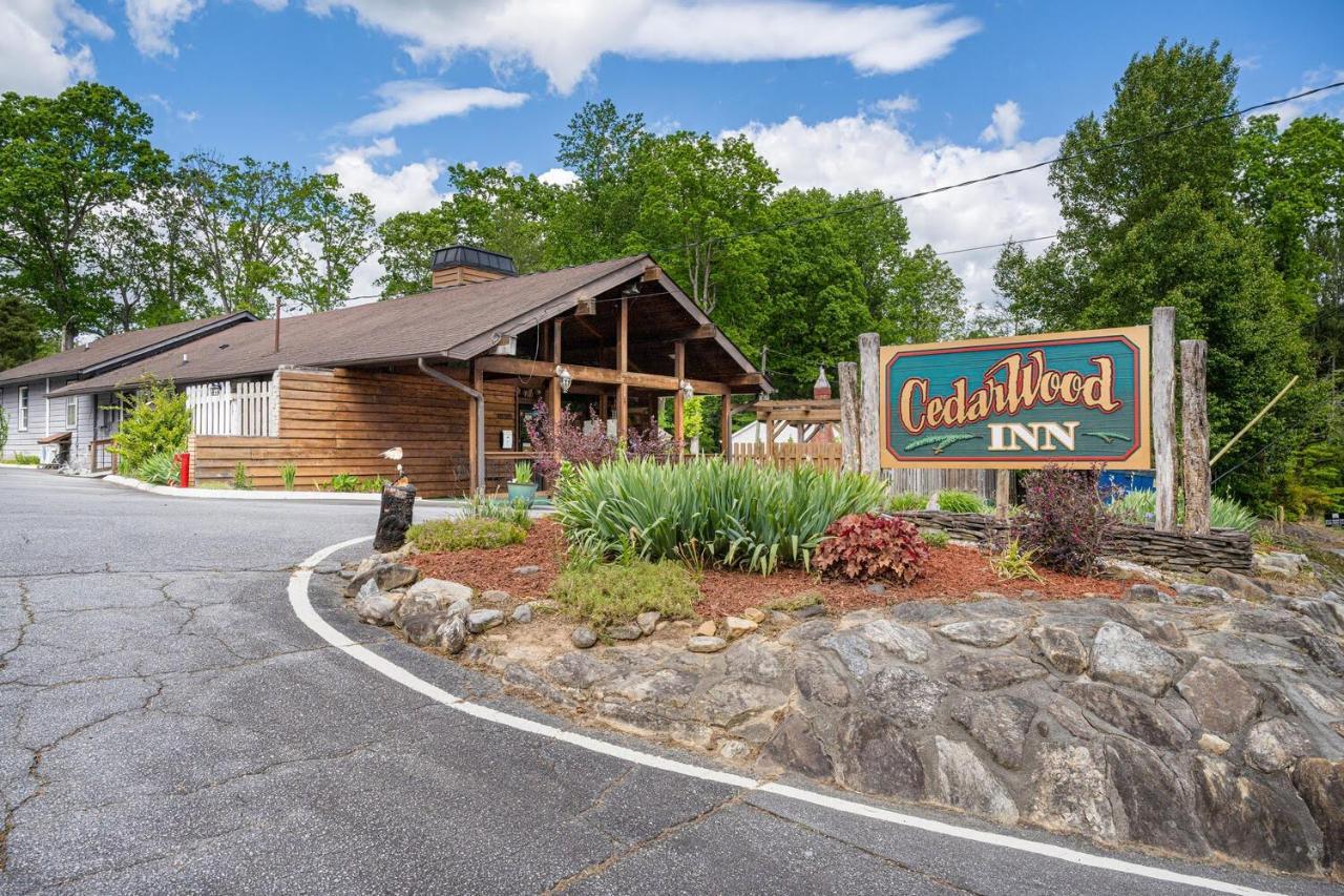 Cedarwood Inn Hendersonville Exterior foto